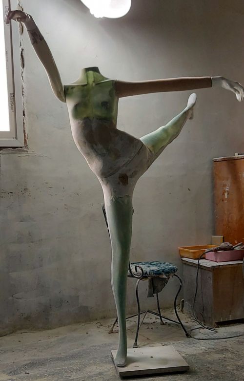 발레 제작