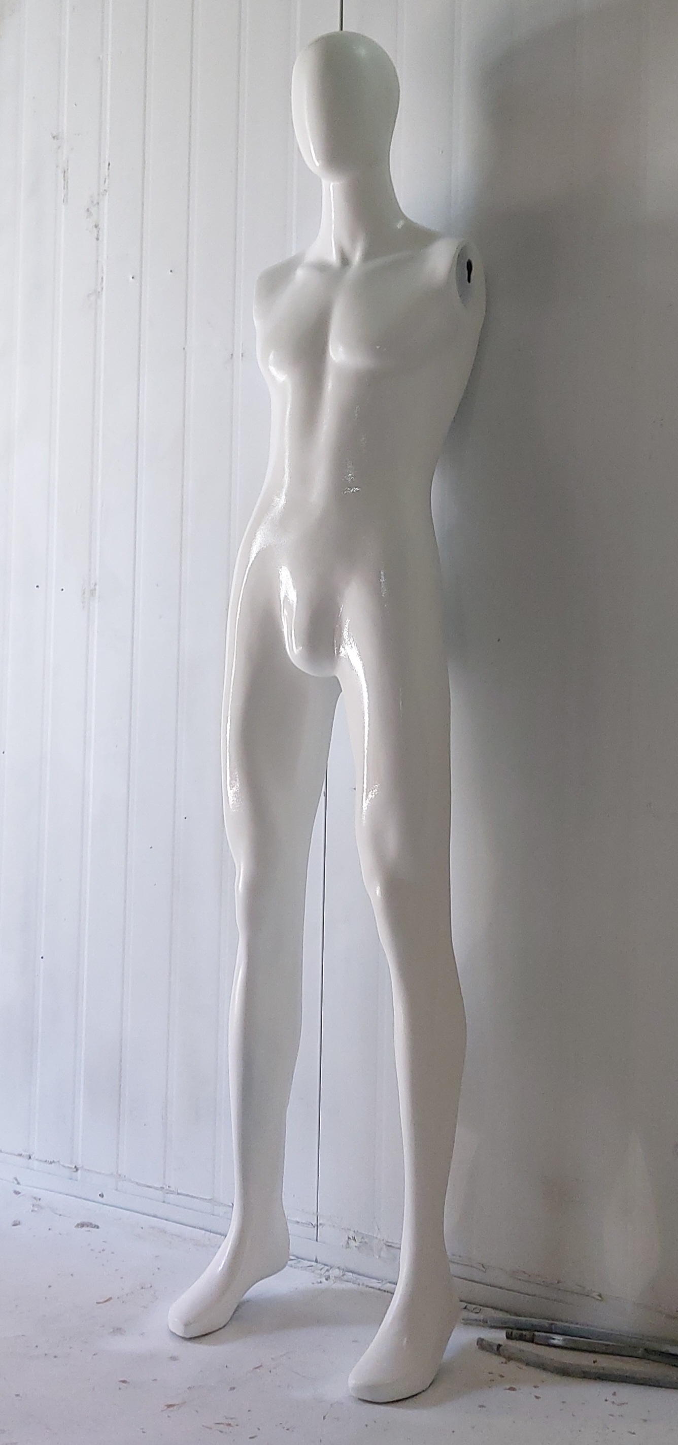 80키로.상하반신 붙힘.제작마네킹